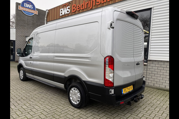 Ford Transit 310 2.0 TDCI 130pk / L3H2 Trend / volledig ingerichte Sortimo laadruimte met omvormer / vaste prijs rijklaar € 19.950 ex btw / lease vanaf € 336 / trekhaak / camera / airco / cruise / navi