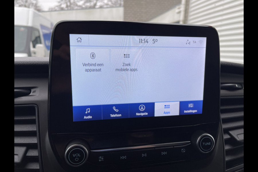 Ford Transit 310 2.0 TDCI 130pk / L3H2 Trend / volledig ingerichte Sortimo laadruimte met omvormer / vaste prijs rijklaar € 19.950 ex btw / lease vanaf € 336 / trekhaak / camera / airco / cruise / navi