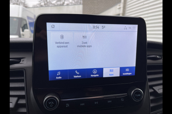 Ford Transit 310 2.0 TDCI 130pk / L3H2 Trend / volledig ingerichte Sortimo laadruimte met omvormer / vaste prijs rijklaar € 19.950 ex btw / lease vanaf € 336 / trekhaak / camera / airco / cruise / navi