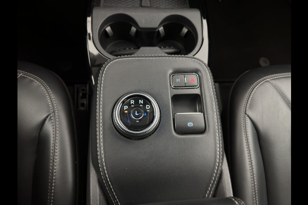 Ford Mustang Mach-E RWD 75 kWh (3-Fase) (INCL-BTW) Aut. *LUXURY-LEATHER | FULL-LED | DAB | DIGI-COCKPIT | KEYLESS | NAVI-FULLMAP | CARPLAY | HEATED-COMFORTSEATS | TOPVIEW | ADAPTIVE-CRUISE | PRIVACY-GLASS | 18'' ALU*