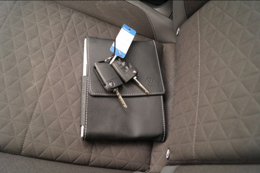 Volkswagen T-Cross 1.0 TSI 110pk Style -NAVI-ECC-PDC-DIGI-