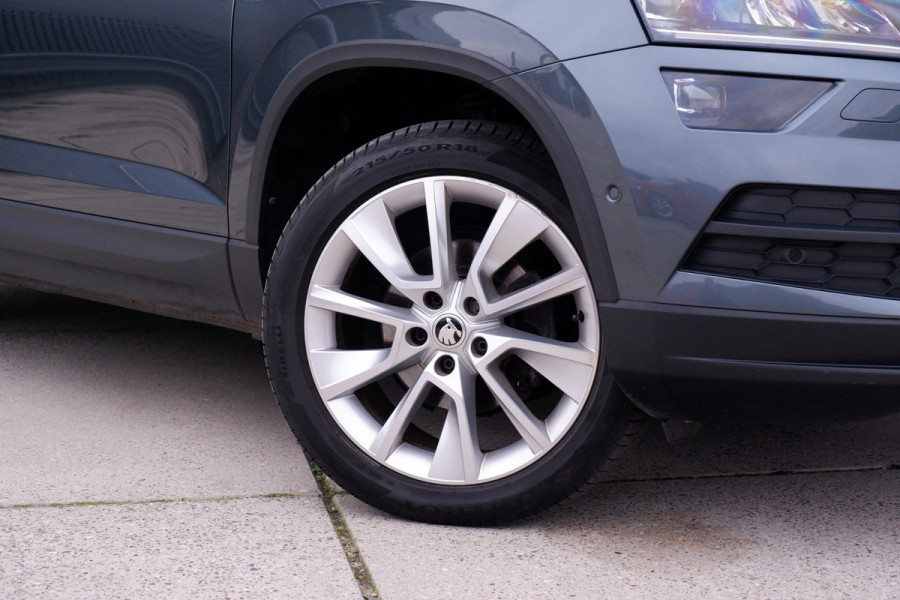 Škoda Karoq 1.5 TSI ACT Style | LED | Elek. Trekhaak | Navi | Carplay | Camera | Virtual Cockpit