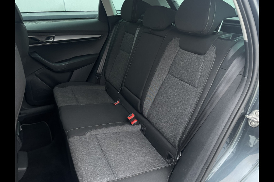 Škoda Karoq 1.5 TSI ACT Style | LED | Elek. Trekhaak | Navi | Carplay | Camera | Virtual Cockpit