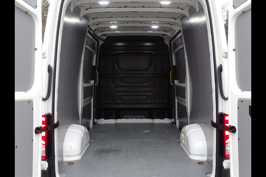 Volkswagen Crafter 2.0 TDI L3H3