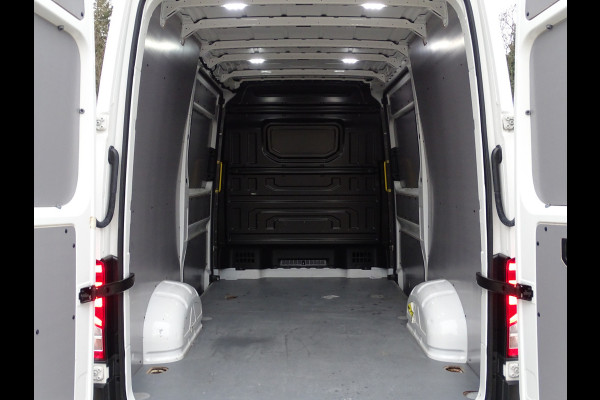 Volkswagen Crafter 2.0 TDI L3H3