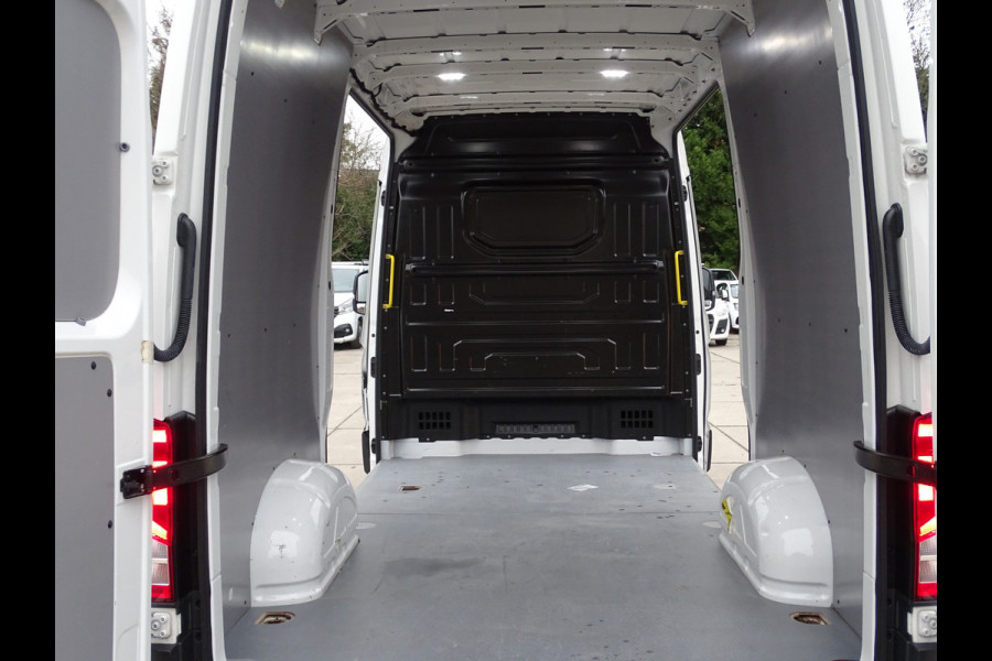 Volkswagen Crafter 2.0 TDI L3H3