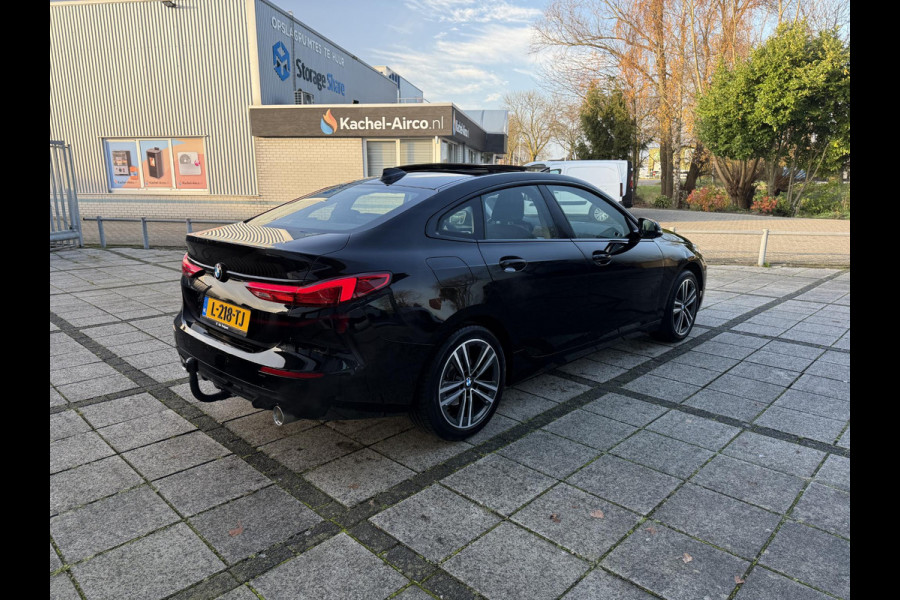 BMW 2 Serie Gran Coupé 218d Business Ed. | Panorama | Carplay | Live Cockpit | Navi