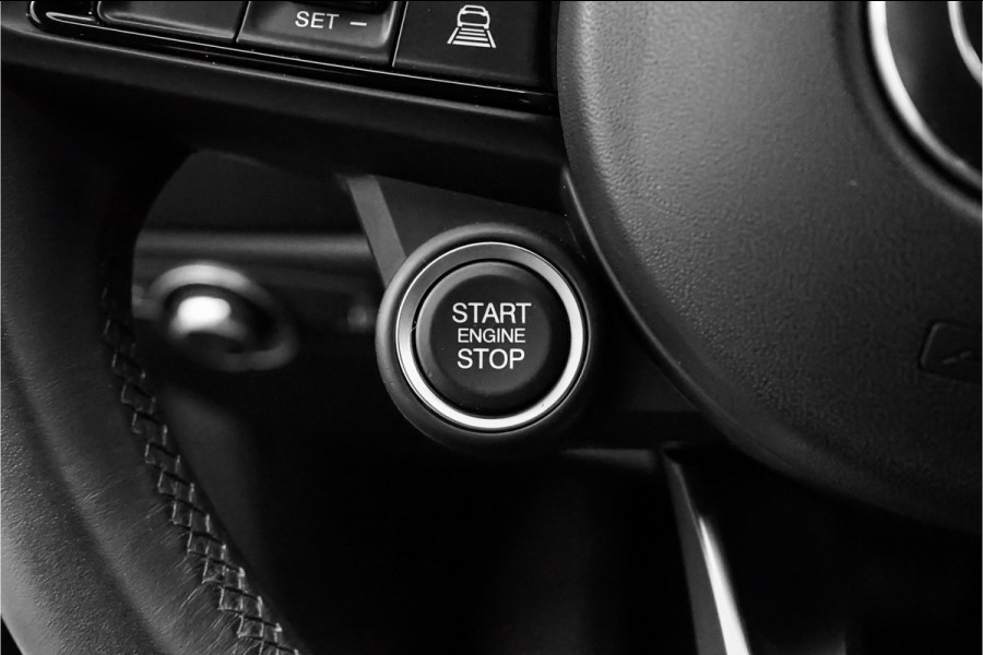 Alfa Romeo Tonale 1.3T PHEV Ti 280PK AWD CarPlay Camera ACC 18"