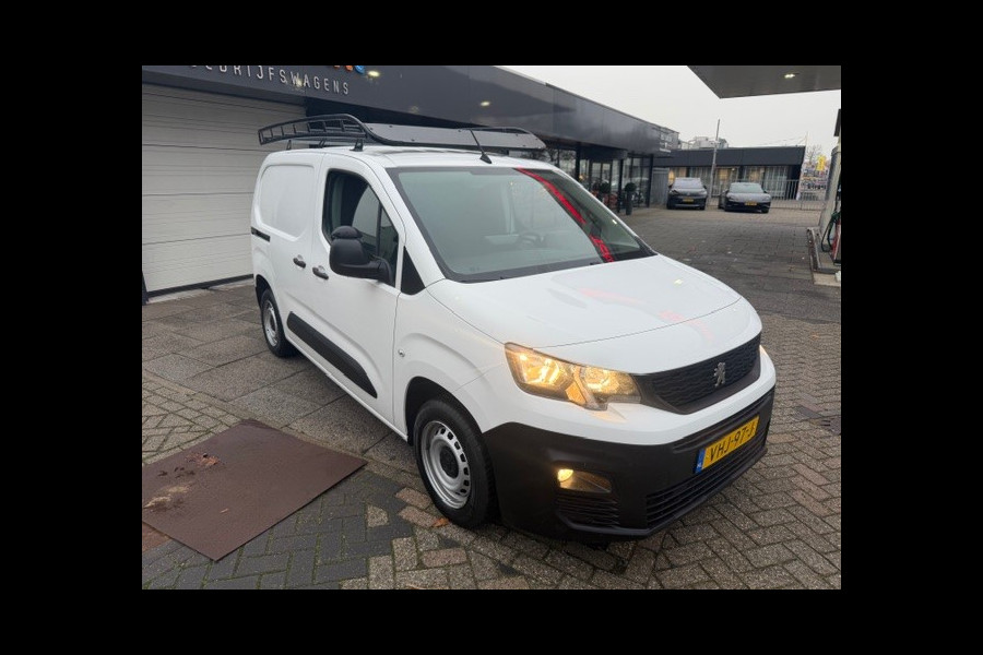 Peugeot Partner 1.5 BlueHDI Premium AIRCO I APPLE CAR PLAY I IMPERIAAL I LAGE KM'S I COMPLETE ONDERHOUDSHISTORIE I 1e EIGENAAR