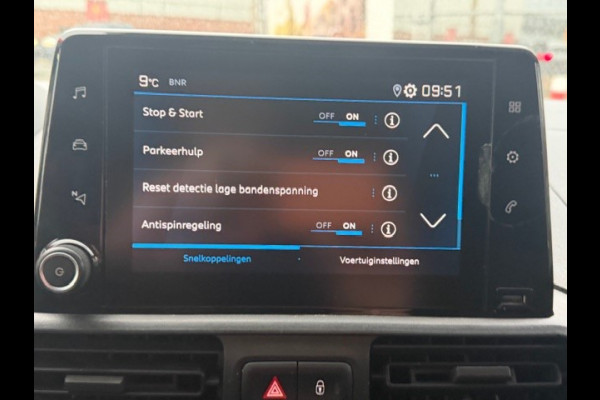 Peugeot Partner 1.5 BlueHDI Premium AIRCO I APPLE CAR PLAY I IMPERIAAL I LAGE KM'S I COMPLETE ONDERHOUDSHISTORIE I 1e EIGENAAR