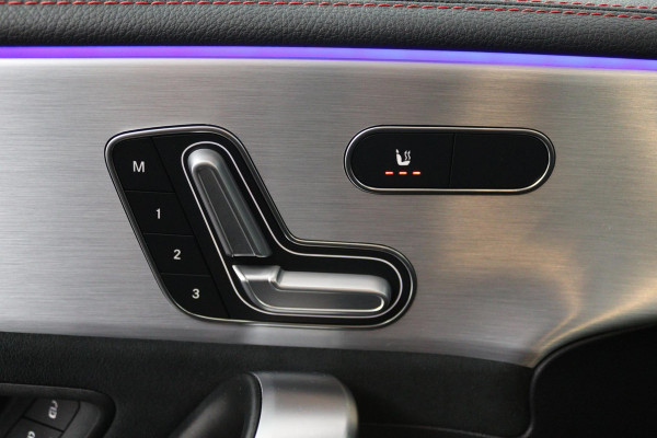 Mercedes-Benz CLA-Klasse 250 e Business Solution AMG Limited (PANORAMADAK, SFEERVERLICHTING, STOELVERWARMING, ELEKTR STOELEN)