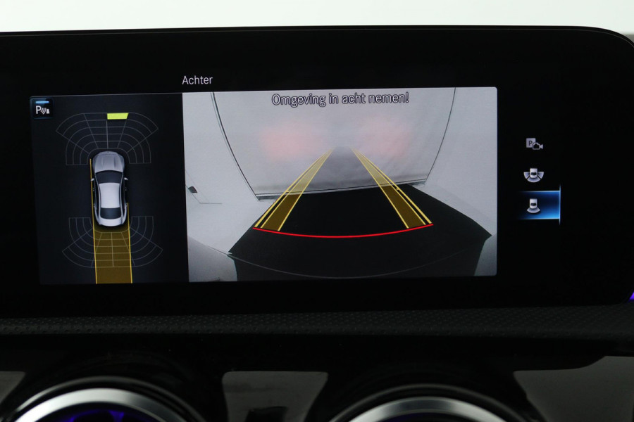 Mercedes-Benz CLA-Klasse 250 e Business Solution AMG Limited (PANORAMADAK, SFEERVERLICHTING, STOELVERWARMING, ELEKTR STOELEN)