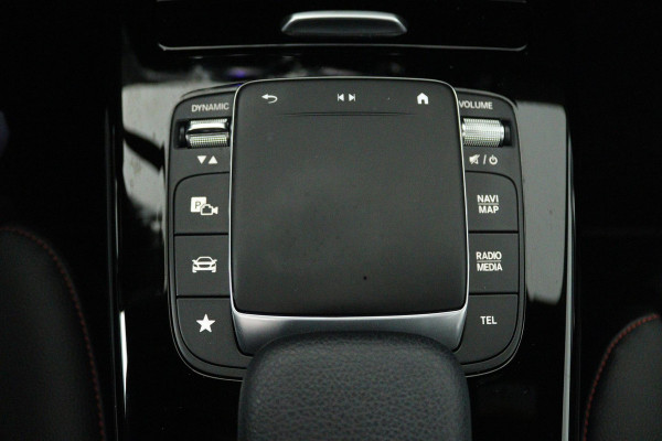 Mercedes-Benz CLA-Klasse 250 e Business Solution AMG Limited (PANORAMADAK, SFEERVERLICHTING, STOELVERWARMING, ELEKTR STOELEN)