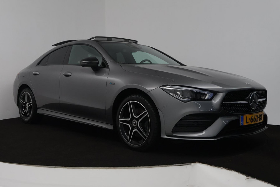 Mercedes-Benz CLA-Klasse 250 e Business Solution AMG Limited (PANORAMADAK, SFEERVERLICHTING, STOELVERWARMING, ELEKTR STOELEN)
