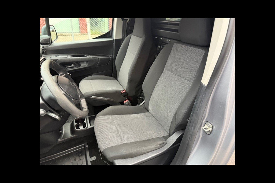 Peugeot Partner 1.5 BlueHDI Pro AIRCO I TREKHAAK I IMPERIAAL I COMPLETE ONDERHOUDSHISTORIE I 1e EIGENAAR