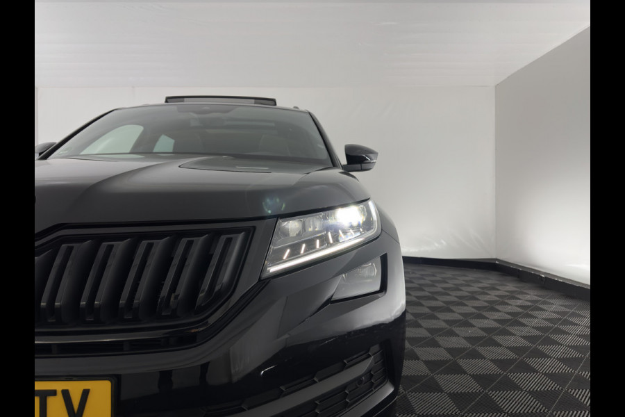 Škoda Kodiaq 1.5TSI Sportline (INCL-BTW) Aut. *PANO | 20" ALU | TOW BAR | LEATHER-MICROFIBRE | FULL-LED | MEMORY-PACK | SPORTSEATS | SHIFT-PADDLES | ADAPTIVE-CRUISE | DIGI-COCKPIT | NAVI-FULLMAP | CANTON-AUDIO | DAB | AMB