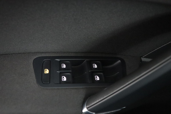 Volkswagen Golf Variant 1.0 TSI Comfortline Business Automaat|Stoelverwarming|Trekhaak