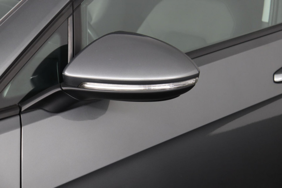 Volkswagen Golf Variant 1.0 TSI Comfortline Business Automaat|Stoelverwarming|Trekhaak