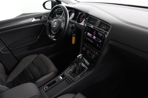 Volkswagen Golf Variant 1.0 TSI Comfortline Business Automaat|Stoelverwarming|Trekhaak
