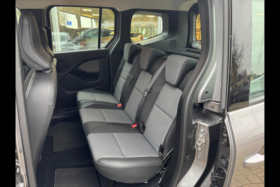 Renault Kangoo Family Tce 100 Edition One / Trekhaak / Navi