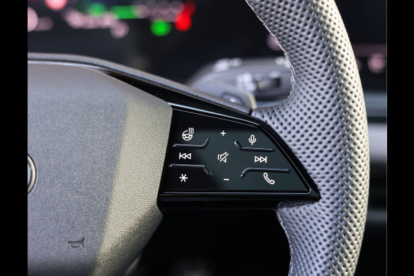 Audi A6 Avant Competition e-hybrid Quattro | Midnight Green - Direct rijden!