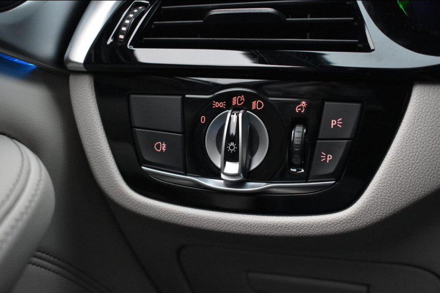 BMW 5 Serie 530e M-Sport Pro | LASERLIGHT | HARMAN KARDON | 360 CAMERA | TREKHAAK | DEALER ONDERHOUDEN | NAP |