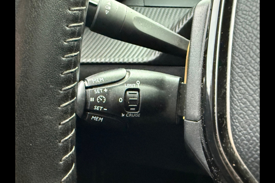 Peugeot 2008 BWJ 11-2020 | 1.2PT 101PK Active | CAMERA A | NAVIGATIE | CRUISE | CARPLAY | EL. AIRCO |