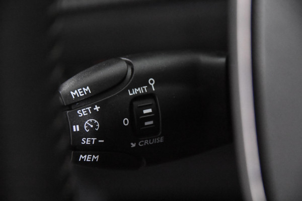 Peugeot 208 Active *1ste Eigenaar*Navigatie*Carplay*Cruise control*