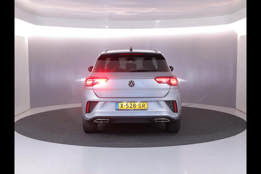Volkswagen T-Roc 1.5 TSI R-Line 150 pk Automaat (DSG) | Verlengde garantie | Navigatie | Parkeersensoren (Park assist) | Achteruitrijcamera | Stoelverwarming | R-Line |