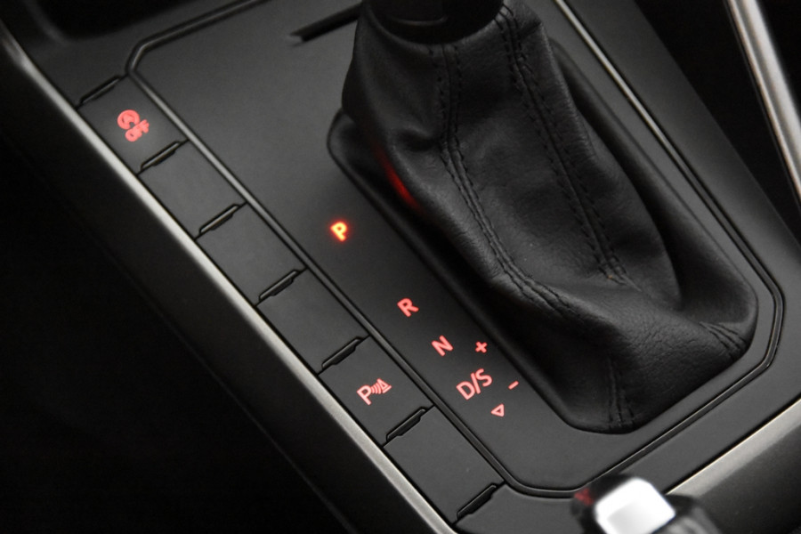 Volkswagen Polo 1.0 TSI DSG *1ste Eigenaar*Navigatie*PDC*DAB*