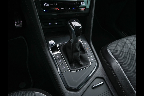 Volkswagen Tiguan 1.4 TSI R-Line Business+ (Plug-in) (INCL-BTW) Aut. *PANO | FULL-LED | ADAPTIVE-CRUISE | DIGI-COCKPIT | HEATED-COMFORTSEATS | NAV-FULLMAP | DAB+ | TOWBAR | PRIVACY-GLASS | ECC | PDC | 19''ALU