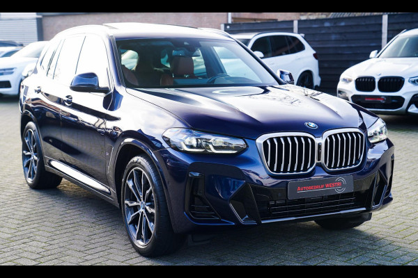BMW X3 XDrive30e High executive | M-pakket | Panorama | Camera | Harman/Kardon | Stuuwiel verwarmd | Luxe Nappa Leder | 20 inch |