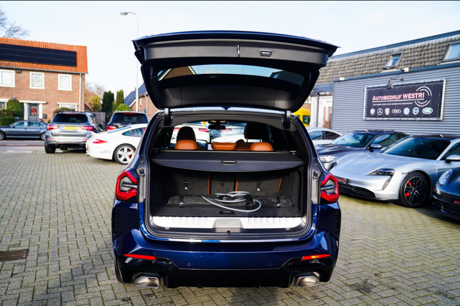 BMW X3 XDrive30e High executive | M-pakket | Panorama | Camera | Harman/Kardon | Stuuwiel verwarmd | Luxe Nappa Leder | 20 inch |