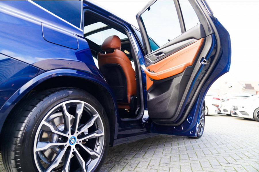 BMW X3 XDrive30e High executive | M-pakket | Panorama | Camera | Harman/Kardon | Stuuwiel verwarmd | Luxe Nappa Leder | 20 inch |