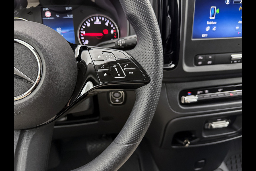 Mercedes-Benz Vito 116 CDI L2 Pro Led voor + achter Parkeerpakket Achterklep Trekhaak Achteruitrijcamera Apple Carplay/Android Auto Betimmering Cru