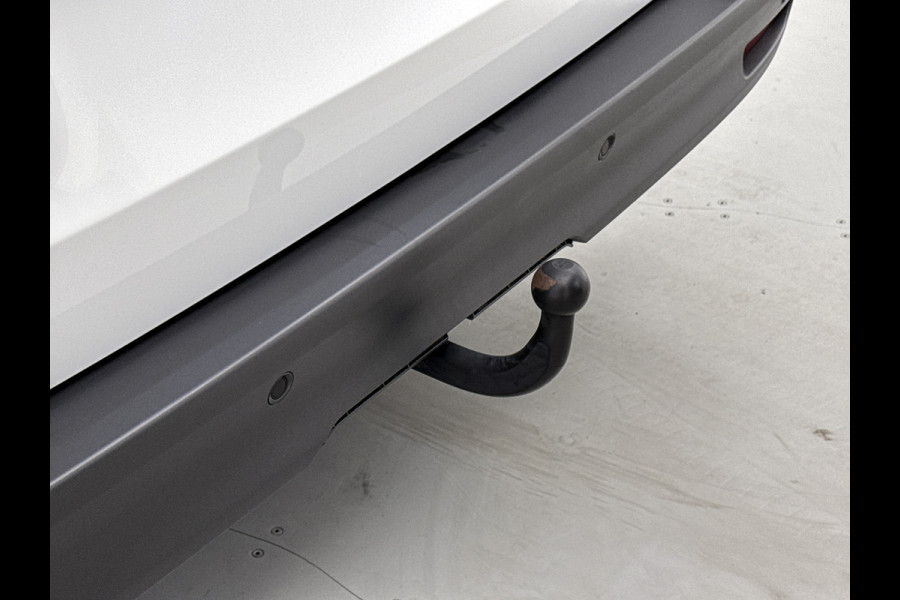 Mercedes-Benz Vito 116 CDI L2 Pro Led voor + achter Parkeerpakket Achterklep Trekhaak Achteruitrijcamera Apple Carplay/Android Auto Betimmering Cru