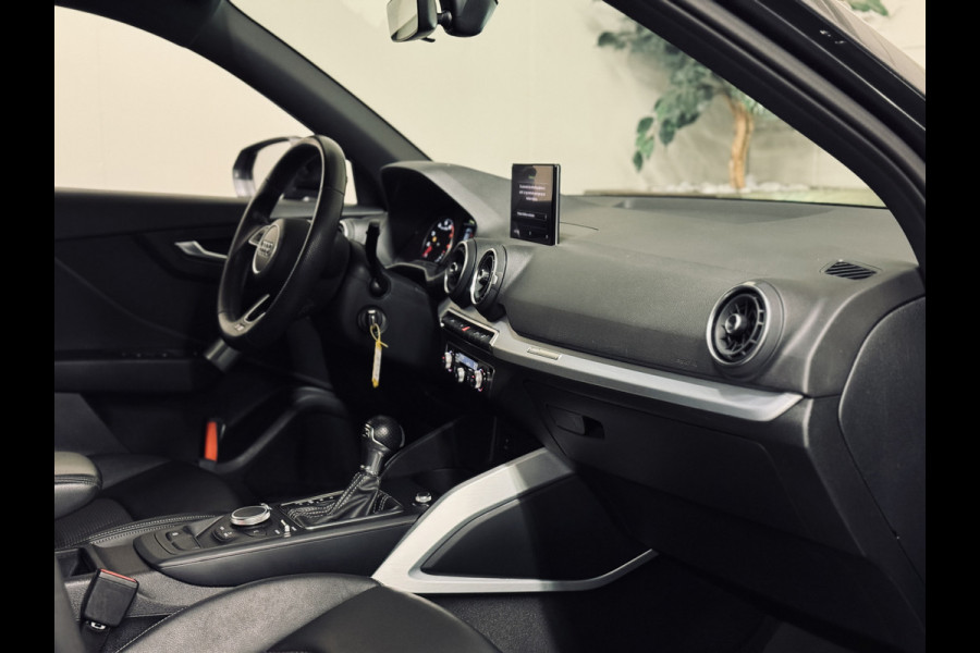 Audi Q2 35 TFSI S Edition S-Line | LED | Camera | Trekhaak