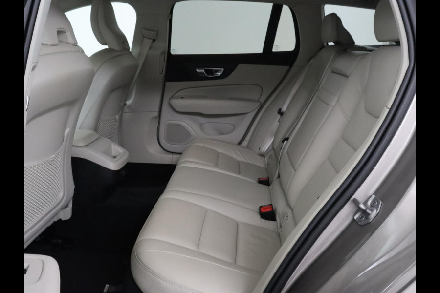Volvo V60 2.0 B4 Inscription | Trekhaak | Leder | Stoel & stuurverwarming | Camera | Adaptive cruise | Carplay | Navigatie | Keyless | Climate control | Parkeerhulp