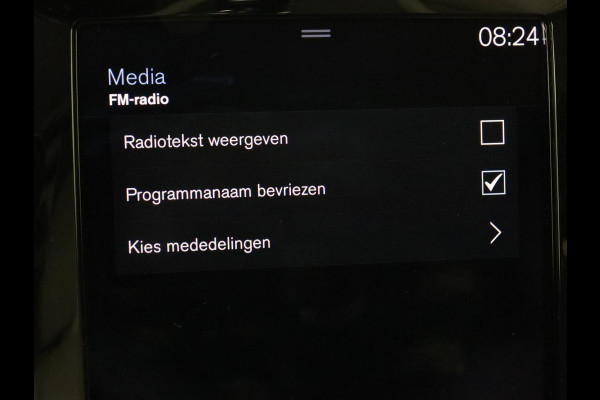 Volvo V60 2.0 B4 Inscription | Trekhaak | Leder | Stoel & stuurverwarming | Camera | Adaptive cruise | Carplay | Navigatie | Keyless | Climate control | Parkeerhulp