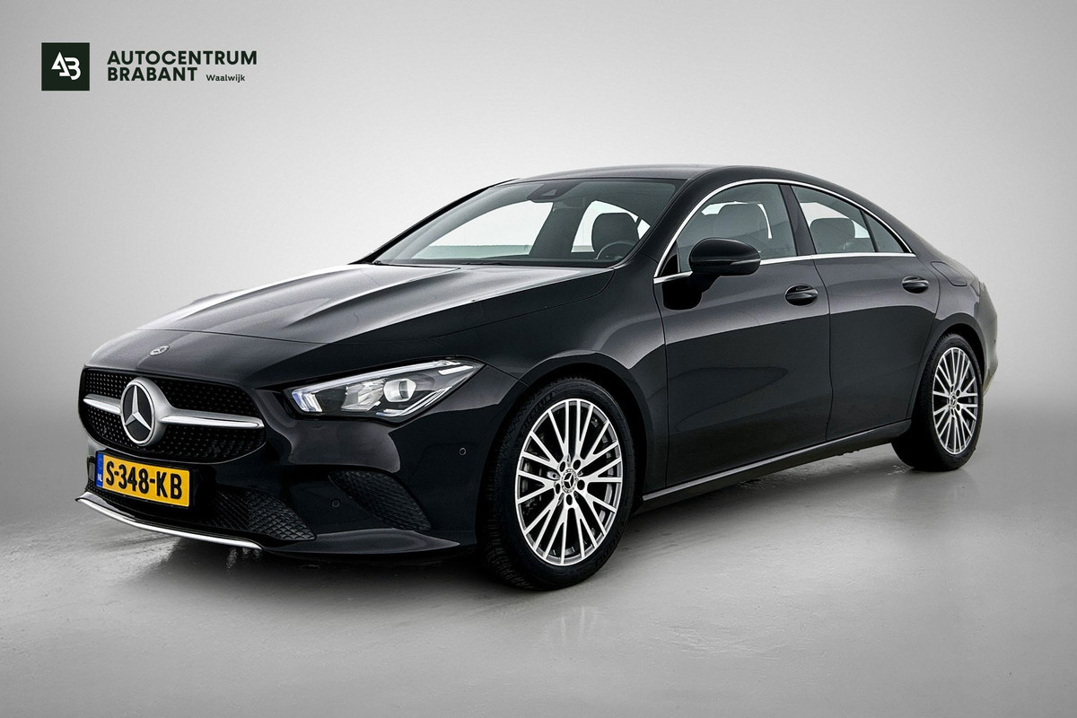Mercedes-Benz CLA-Klasse 200 Business Solution Progressive(Dealer OnderH, SfeerV, Camera, Trekhaak, StoelV, Carplay, PDC, Etc)