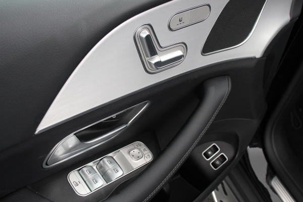 Mercedes-Benz GLE 350 e 4MATIC Plug in Hybride AMG Night | Panorama dak | Navigatie | Climate Control | Led | Dab | Camera | Wegklapbare Trekhaak |