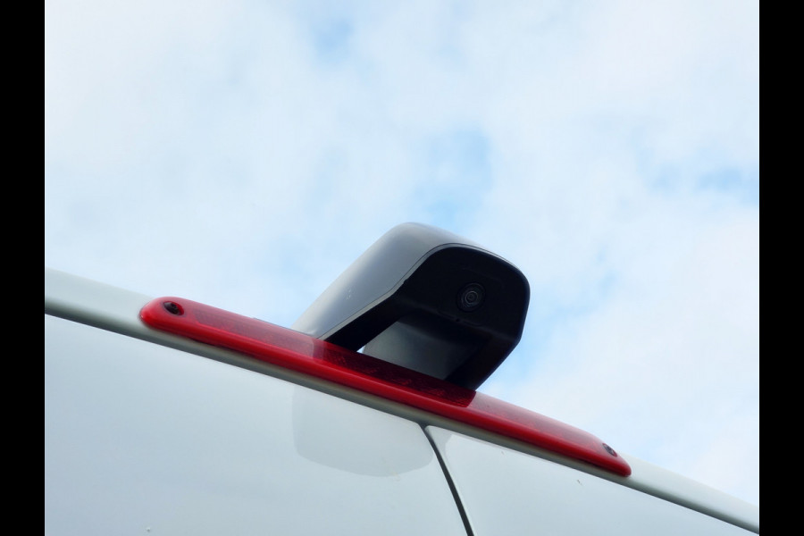 Mercedes-Benz Sprinter 315 1.9 CDI L2 H2 RWD - 150 Pk - Euro 6 - Navi - ParkeerCamera - Cruise Control