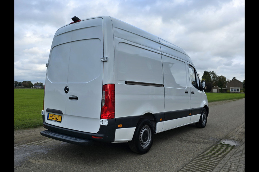 Mercedes-Benz Sprinter 315 1.9 CDI L2 H2 RWD - 150 Pk - Euro 6 - Navi - ParkeerCamera - Cruise Control