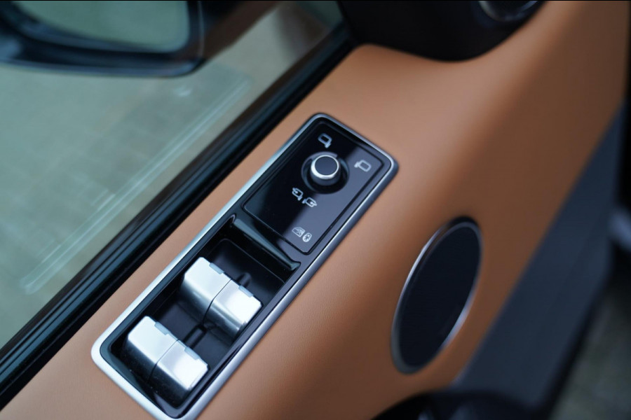 Land Rover Range Rover Sport P400e HSE Dynamic Stealth | 23 inch | Panorama | HuD | Two Tone Leder | Adaptieve Cruise | DVD Achter