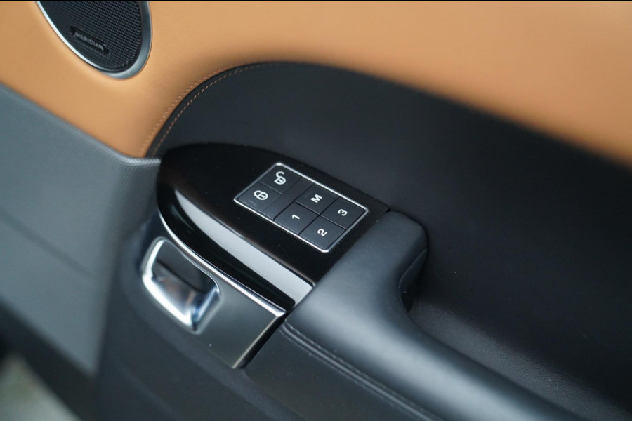 Land Rover Range Rover Sport P400e HSE Dynamic Stealth | 23 inch | Panorama | HuD | Two Tone Leder | Adaptieve Cruise | DVD Achter