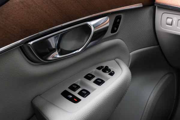 Volvo XC90 2.0 T8 Recharge AWD - PANO - LUCHTVERING - ELEKTR. STOELEN - HARMAN KARDON - HEAD UP