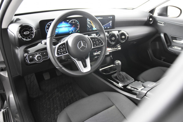 Mercedes-Benz A-Klasse 180 Business Solution *1ste Eigenaar*Stoelverwarming*Camera*