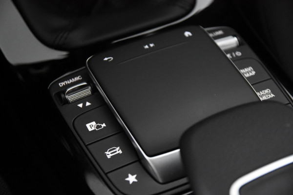 Mercedes-Benz A-Klasse 180 Business Solution *1ste Eigenaar*Stoelverwarming*Camera*