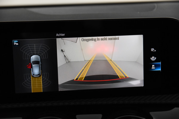 Mercedes-Benz A-Klasse 180 Business Solution *1ste Eigenaar*Stoelverwarming*Camera*