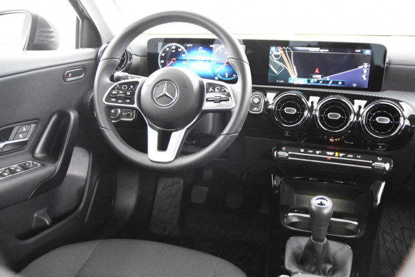 Mercedes-Benz A-Klasse 180 Business Solution *1ste Eigenaar*Stoelverwarming*Camera*